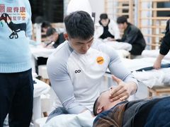 -滨力健身俱乐部