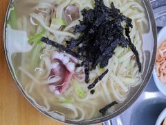 -亲昵春川鸡排(韩国美食街店)