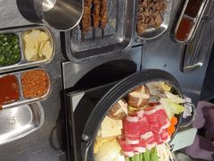 -马路牙子烧烤音乐酒馆(望京店)