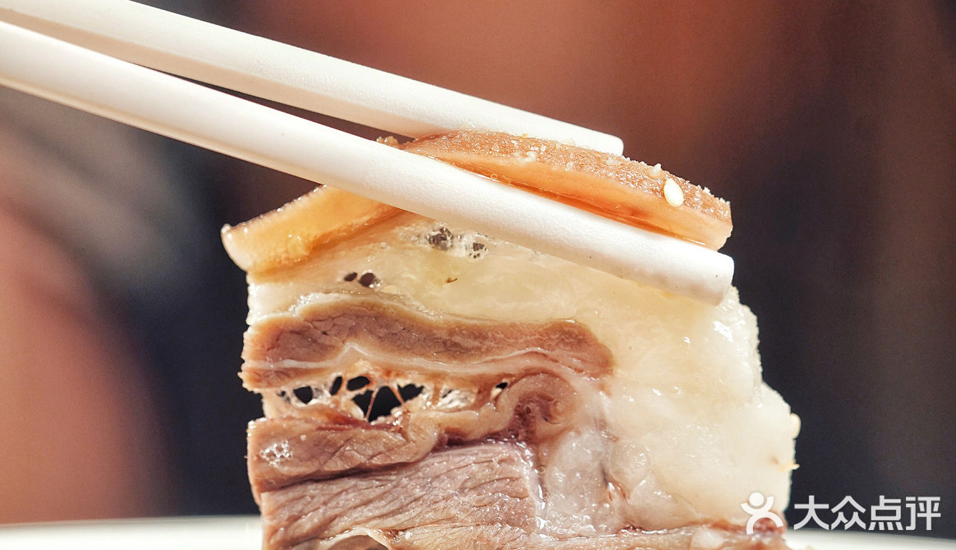 在这家小馆子吃饭，就像进了【湛江美食博物馆】🉐