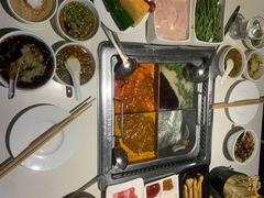 -海底捞火锅(威高广场店)