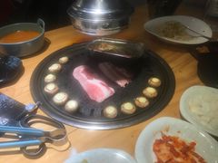 -极简·炭火烤肉主题餐厅·龙虾烧烤·烤羊排(宝龙店)