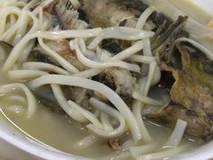 -何记鳝鱼面馆(开发区分店)