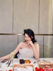 -爱的化妆工作室(雅地天际店)