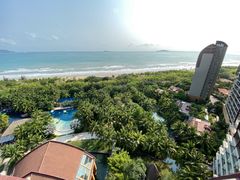 -三亚湾海居铂尔曼度假酒店