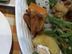 -蓝白自选餐厅(烟大店)