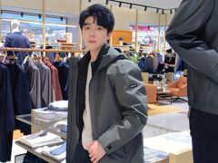 -王府井百货熙地港店