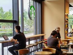 -星巴克臻选(上海长风大悦城店)