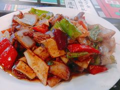 黑椒牛柳-西南大学北碚校区-竹园学生食堂