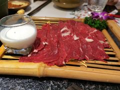 牛奶-盡膳口福跷脚牛肉火锅(时代广场店)