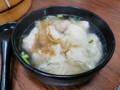 三鲜馄炖-万寿斋(山阴路店)