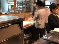 -Dough&Joe团憩(瑞虹天地月亮湾店)