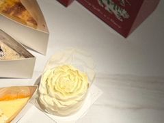 -潮一不贰·法式甜品·生日蛋糕·西式简餐(外滩店)