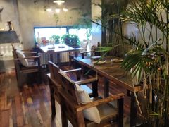 -HIGH FIVE哈福手工汉堡(桂林路店)