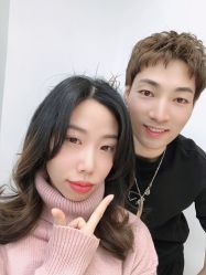 -BULB STUDIO 巴柏明星发型工作室