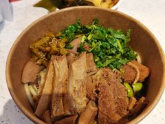牛杂汤粉-卤大叔·广州牛杂(壹方城店)