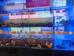 -辣螃铠盆盆蟹大排档(海昌店)