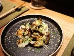 -RONIN Snack Bar