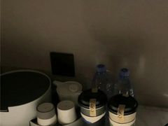 -上海外滩老码头亚朵酒店