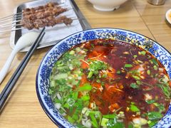 -陇上全荟兰州传统牛肉面(延吉路店)