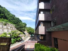 -香港大学