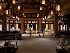 -三亚亚龙湾希尔顿酒店