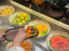 -云顶旋转自助景观餐厅