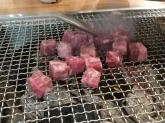 雪花肉粒-肉甲韩国木炭烤肉(新壹街1店)