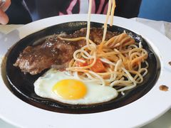 -豪客来牛排(中央花苑店)