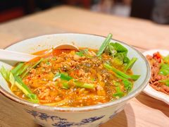招牌小锅米线-缘生态云南菜·野生菌庭院餐厅(华侨城店)