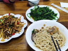 炝炒红薯苗-牛八宝桂林米粉(八里庄店)