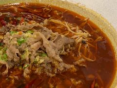水煮牛肉-明珠海港大酒店