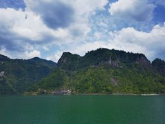 -千峡湖生态旅游度假区