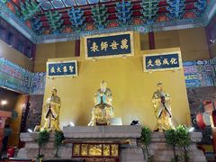 -绳金塔