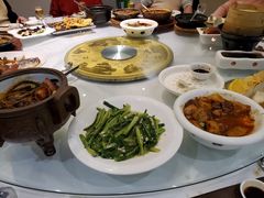 -胡记饭店(保工街店)