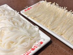 -幸运牛汕头小黄牛牛肉火锅(梅林店)