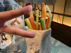 笔筒色拉-穹六人间 people 6(岳阳路店)