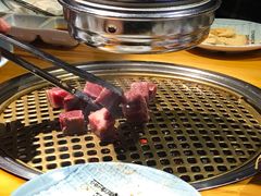 -唯成•韩国炭火烤肉 유성고기