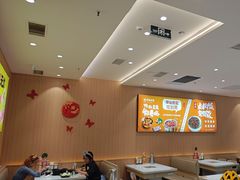 -呷哺呷哺(融创茂店)