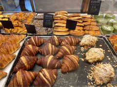 -Dough&Joe团憩(瑞虹天地月亮湾店)