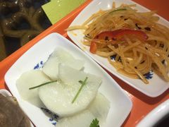 -吾穆勒蓬灰牛肉面·清真(北滨河中路店)