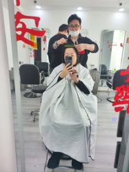 -LILI·HAIR SALON理理造型