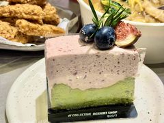 -W COLLECTIVE  DESSERT SHOP