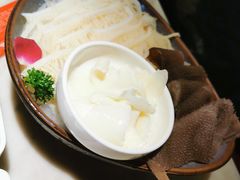 -左庭右院鲜牛肉火锅(浦江欢乐颂店)