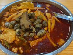 -柳州肥姨妈大骨螺蛳粉(东靖路店)