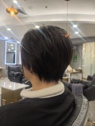 点击看大图 -八佰伴8008星级形象店
