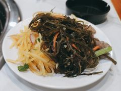-70後铁锅炖(坡博总店)