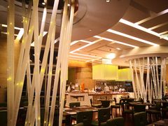 大堂-湖景知味西餐厅•自助餐• 轻食(南京金茂威斯汀大酒店)
