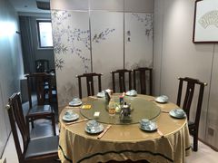 -龙香居海鲜浑锅家常菜·特色驴肉