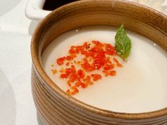 自制酸奶配蜂巢蜜-四季民福烤鸭店(故宫店)